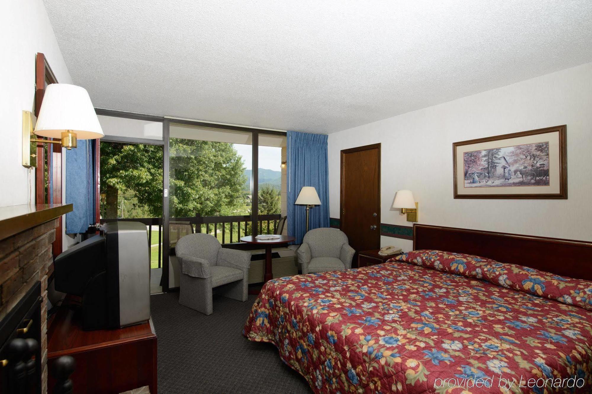 Highland Manor Inn タウンゼンド エクステリア 写真
